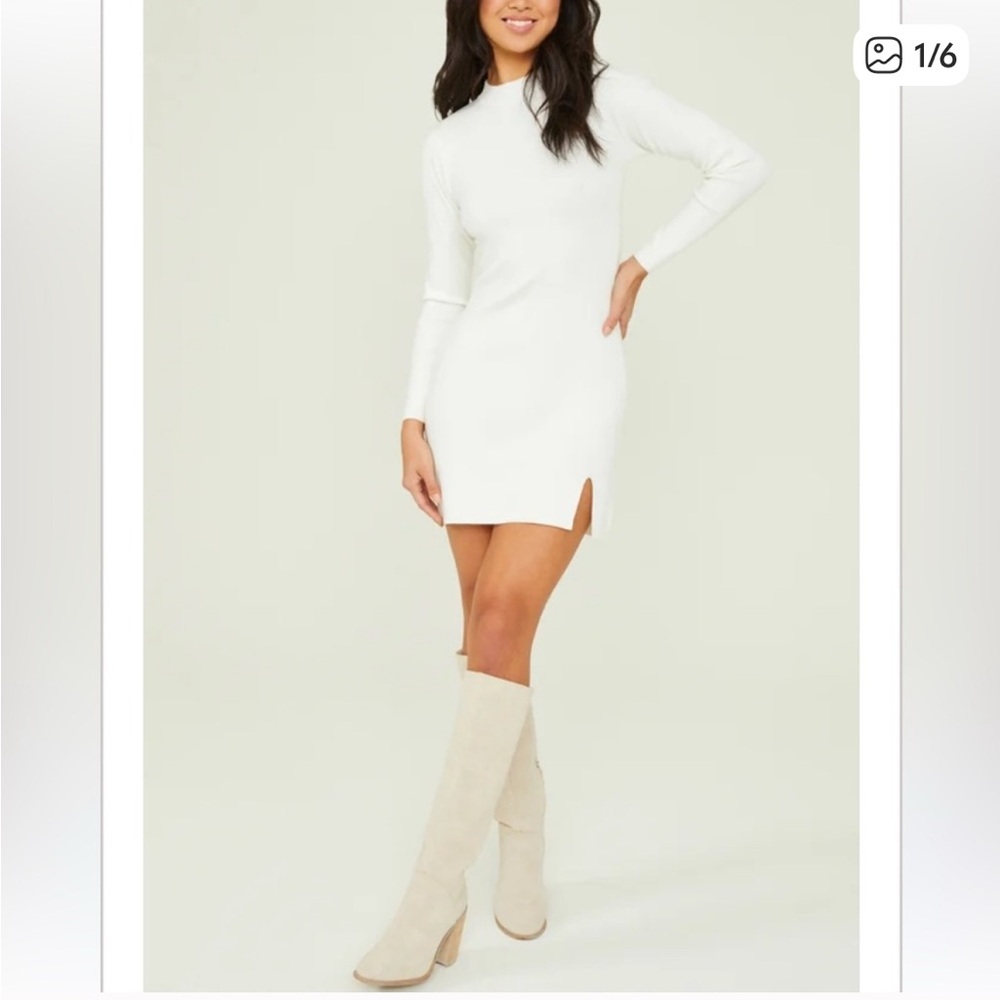 NWOT White Long Sleeve Sweater Soft Dress Slit Mini Alter’d State Small